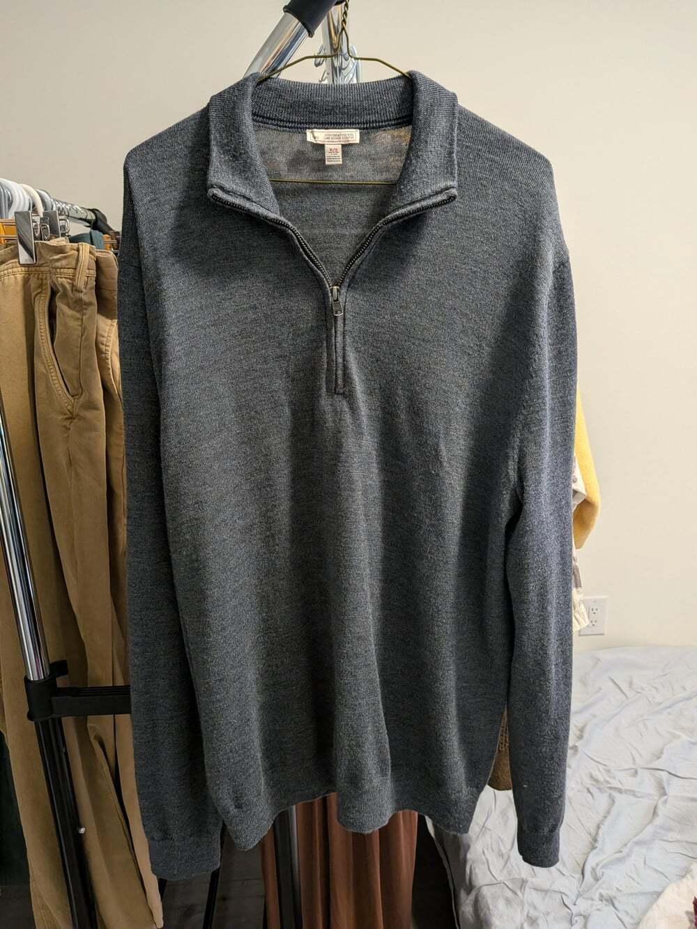 GAP Extra Fine Merino Wool Quarter Zip XL – Charcoal Grey Sweater – Men’s Merino